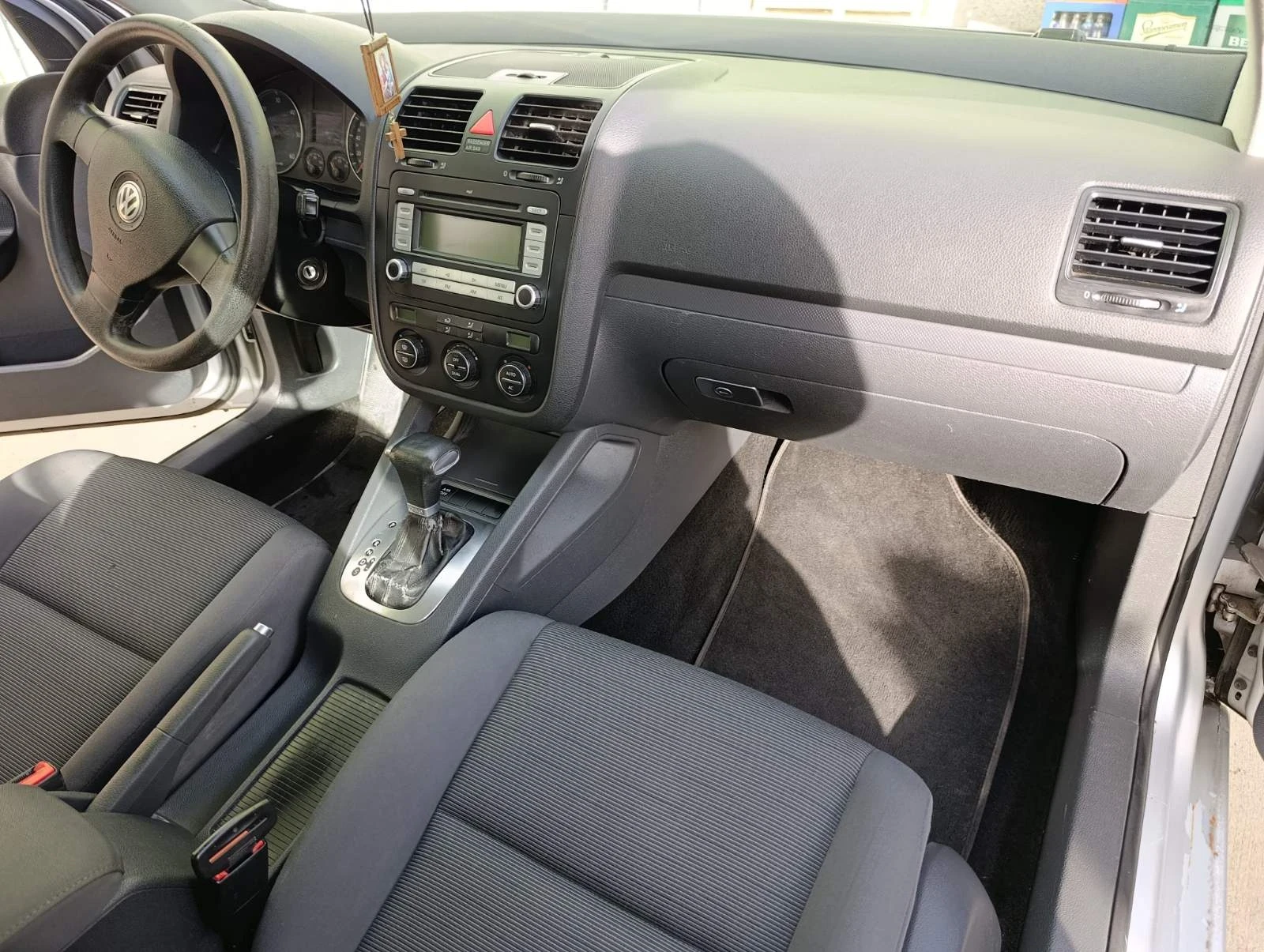 VW Golf 1.9 DSG | Mobile.bg   12