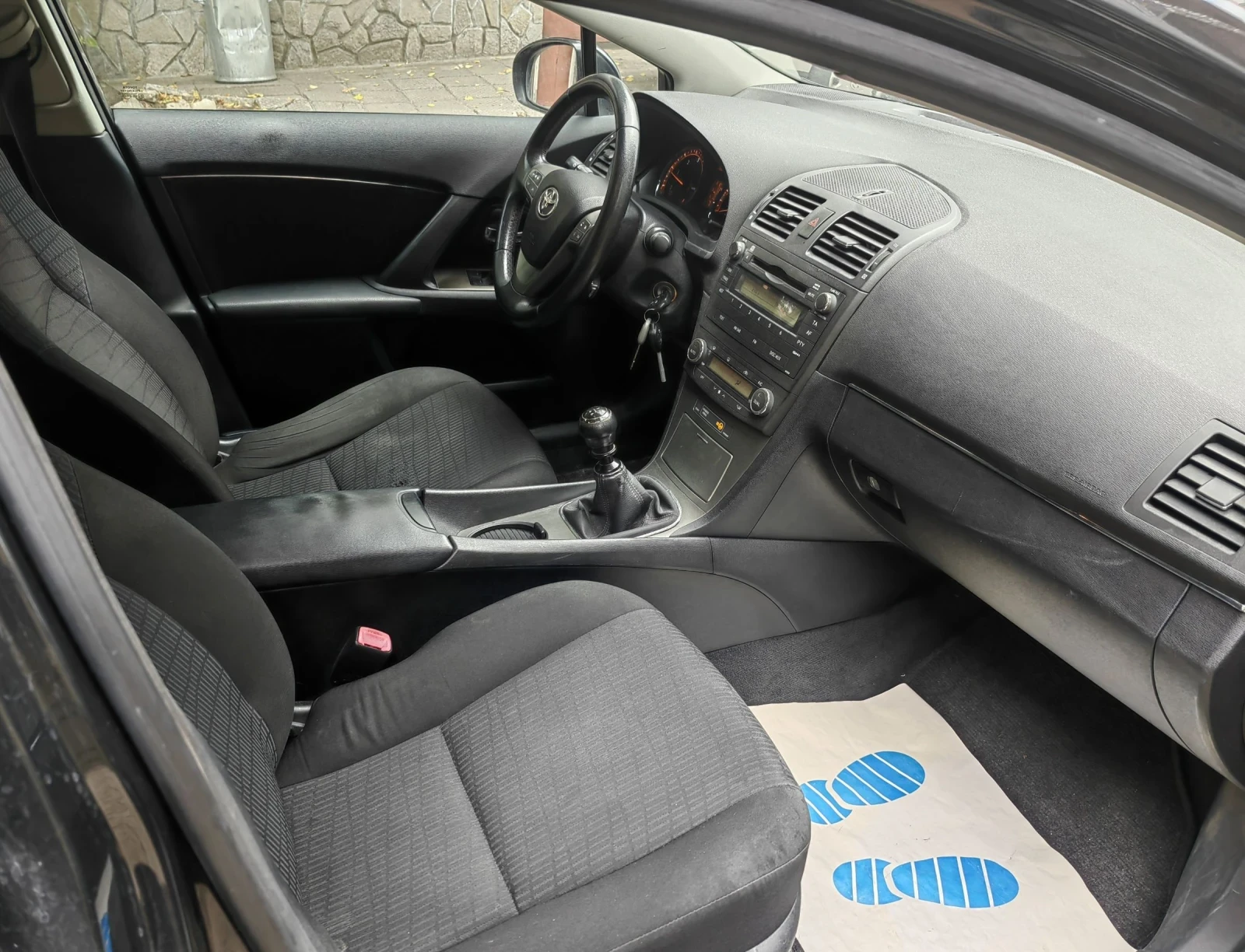 Toyota Avensis 2.2 D4D* 150 - изображение 9