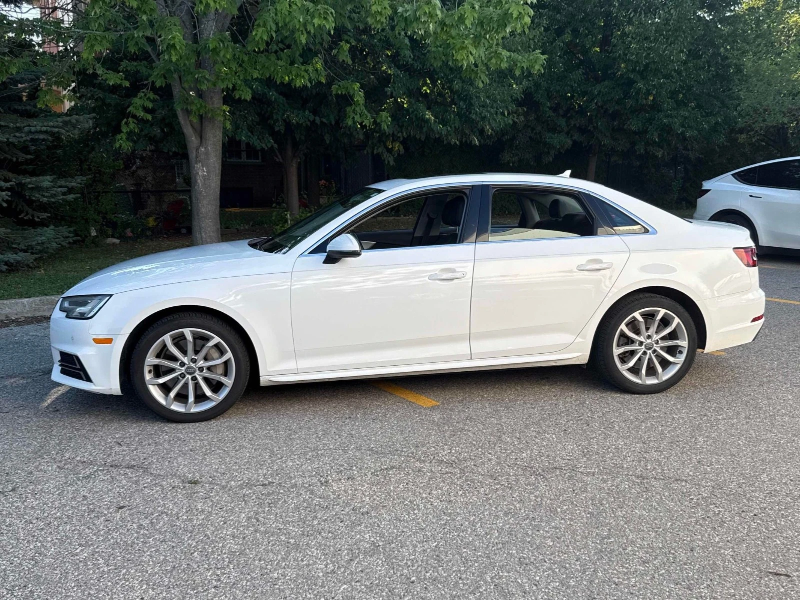 Audi A4 Technik 2.0 TFSI quattro ManualCARFAX    | Mobile.bg   2