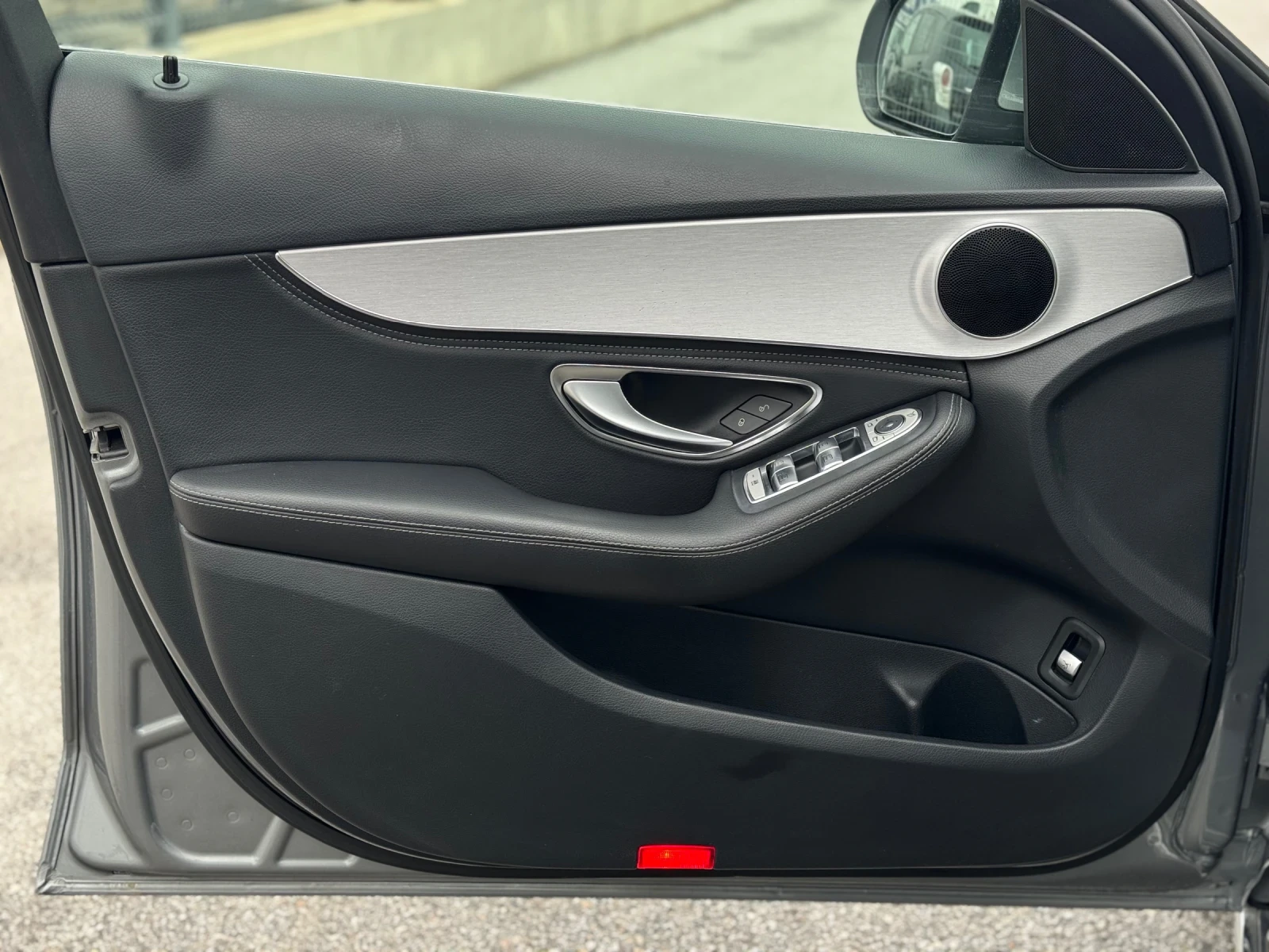 Mercedes-Benz C 220 | Mobile.bg � ����������� 9