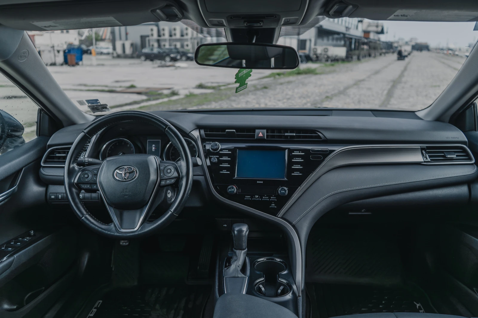 Toyota Camry, снимка 5 - Автомобили и джипове - 53916943