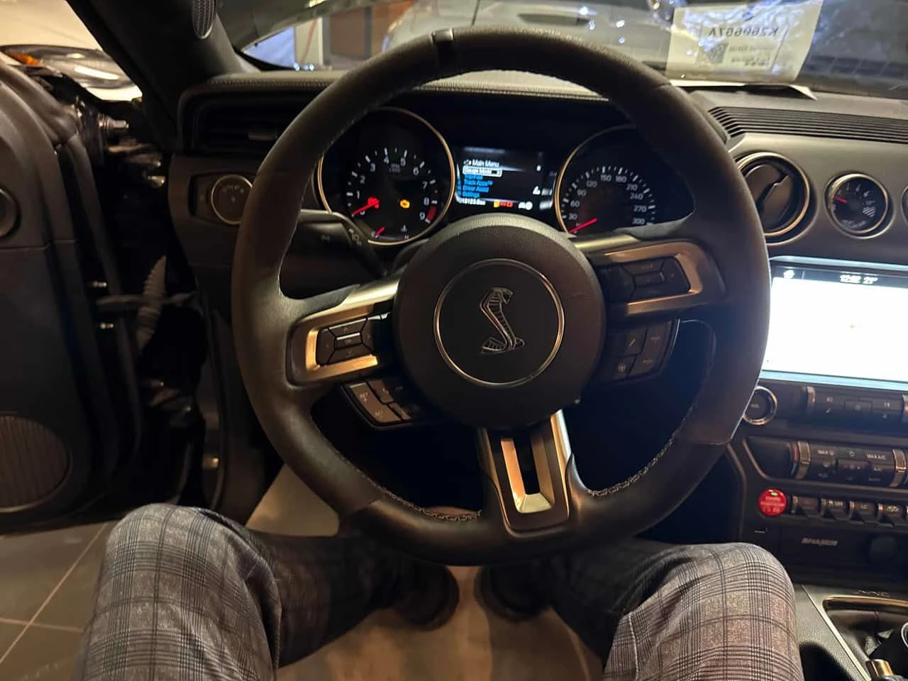 Ford Mustang * 2dr Fastback Shelby GT350 * CARFAX * ЦЕНА ДО БГ, снимка 13 - Автомобили и джипове - 53987327