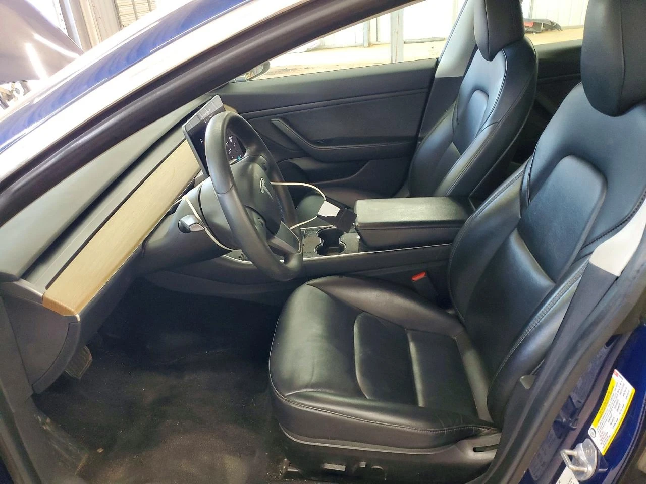 Tesla Model 3, снимка 6 - Автомобили и джипове - 54156000