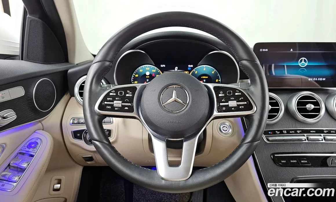 Mercedes-Benz C 220 * 4MATIC* HUD* DIS* 360* КРАЙНА* ЦЕНА* , снимка 8 - Автомобили и джипове - 54415807