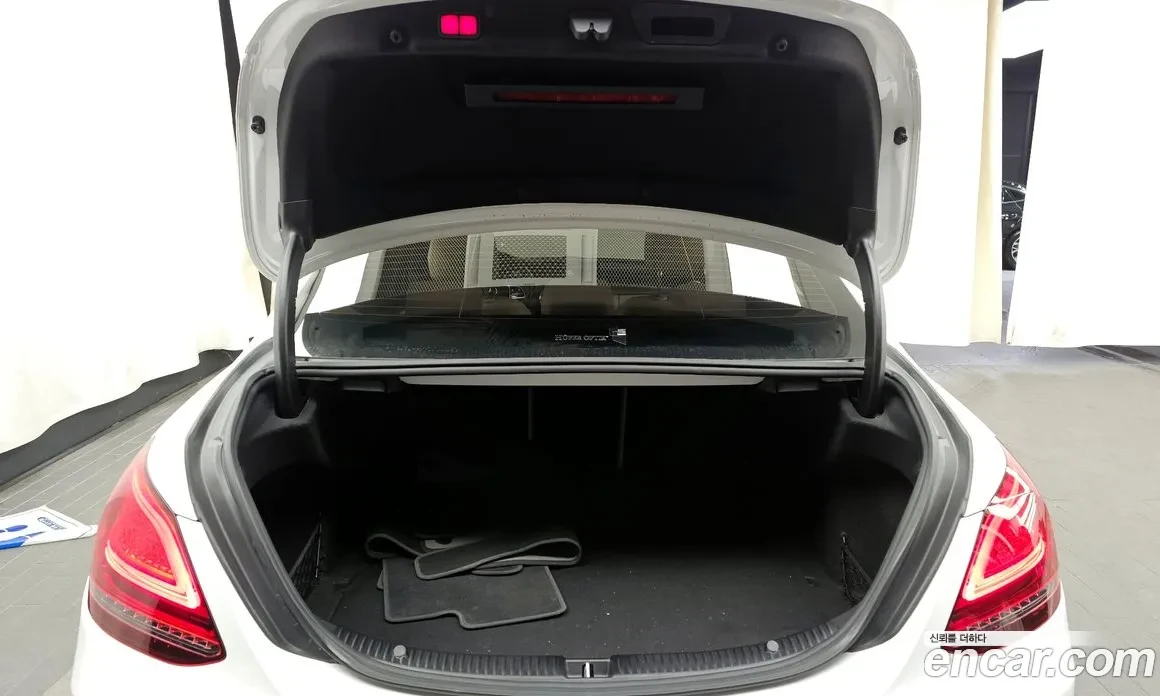 Mercedes-Benz C 220 * 4MATIC* HUD* DIS* 360* КРАЙНА* ЦЕНА* , снимка 5 - Автомобили и джипове - 54415807
