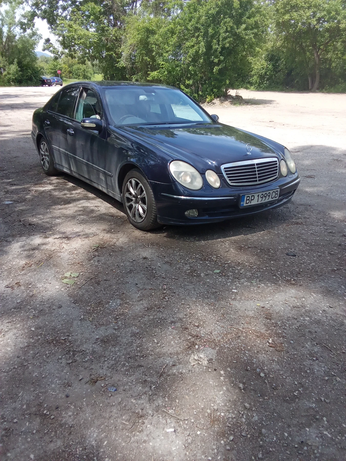 Mercedes-Benz E 320