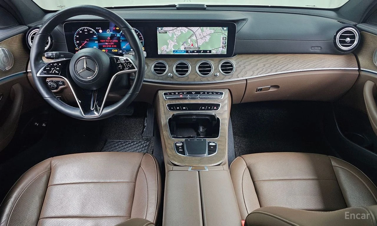 Mercedes-Benz CLS 300 4MATIC* HYBRID* EXCLUSIVE* ОБДУХВАНЕ* ХЕДЪП* LANE*, снимка 7 - Автомобили и джипове - 54915957