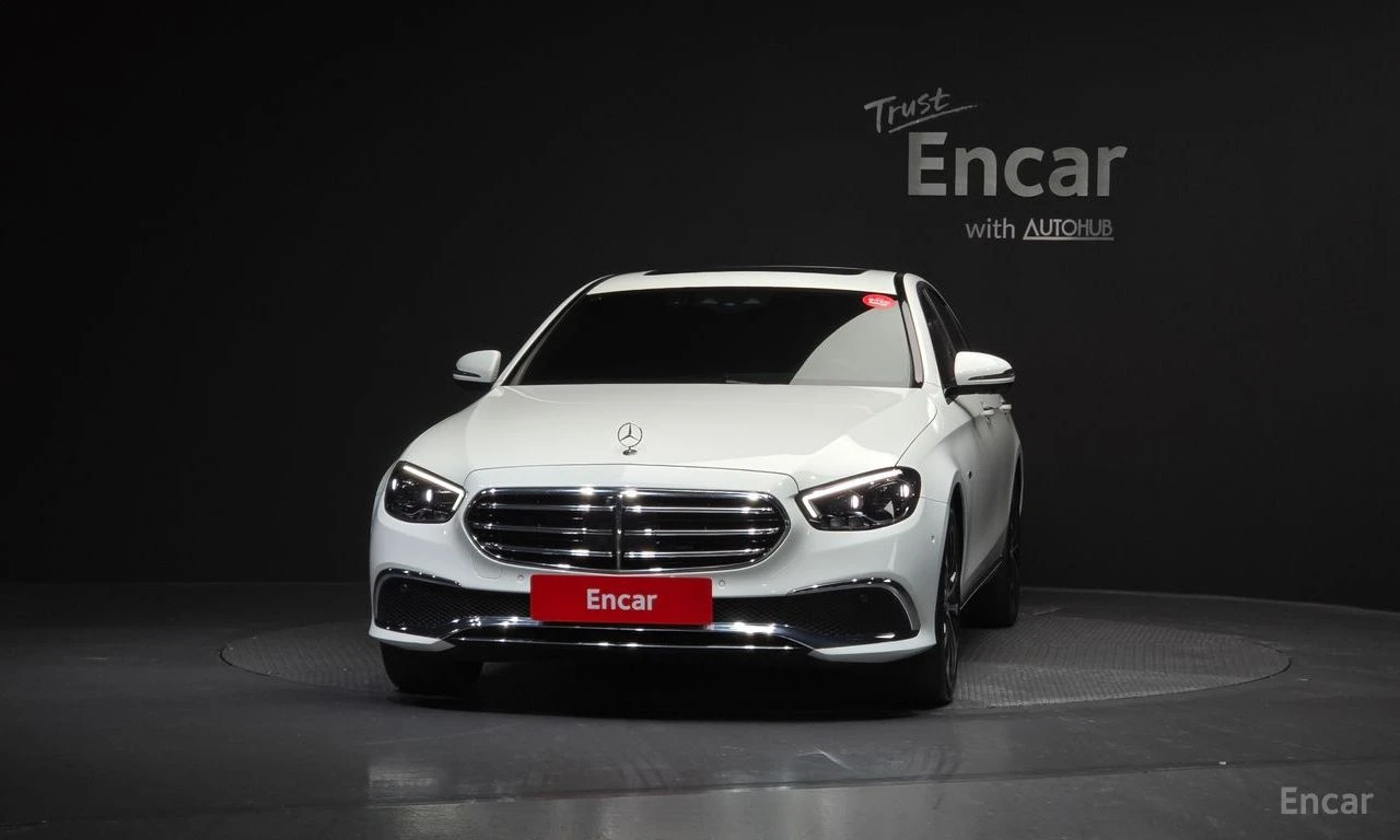 Mercedes-Benz CLS 300 4MATIC* HYBRID* EXCLUSIVE* ОБДУХВАНЕ* ХЕДЪП* LANE*, снимка 3 - Автомобили и джипове - 54915957