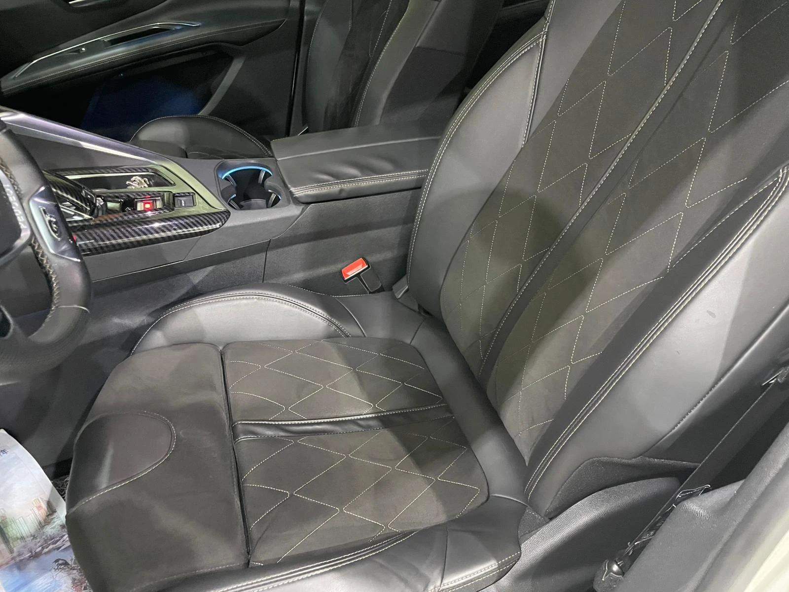Peugeot 3008 2.0 BlueHDi ! GT Line !, снимка 6 - Автомобили и джипове - 54946084