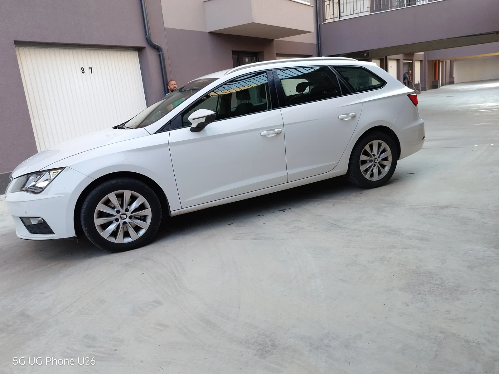 Seat Leon Full, снимка 6 - Автомобили и джипове - 55816375