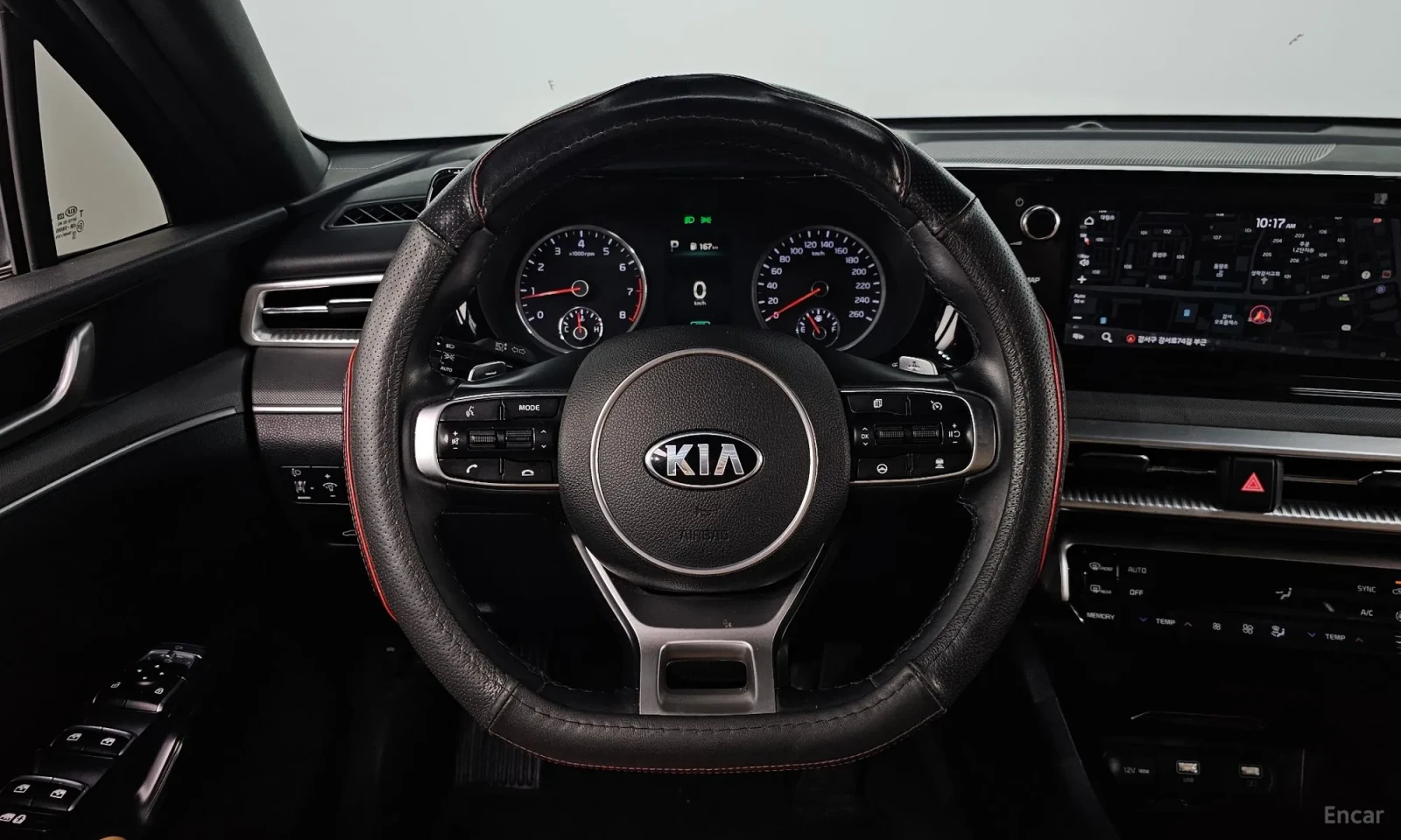 Kia K5 1.6T\Реални километри\Топ състояние, снимка 13 - Автомобили и джипове - 55872335