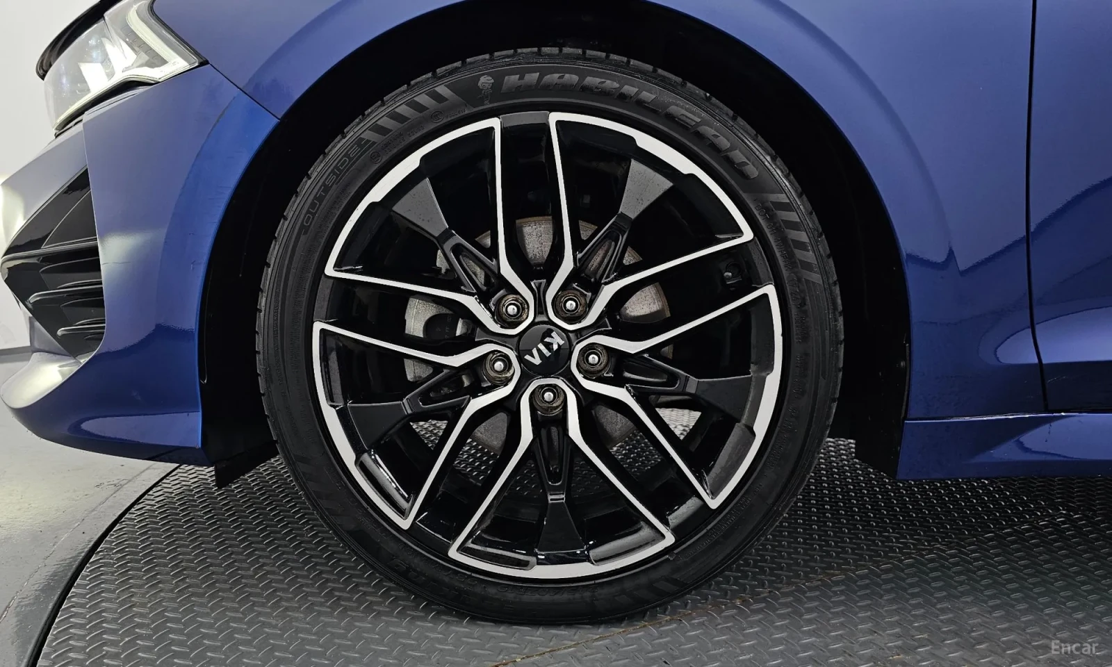Kia K5 1.6T\Реални километри\Топ състояние, снимка 5 - Автомобили и джипове - 55872335