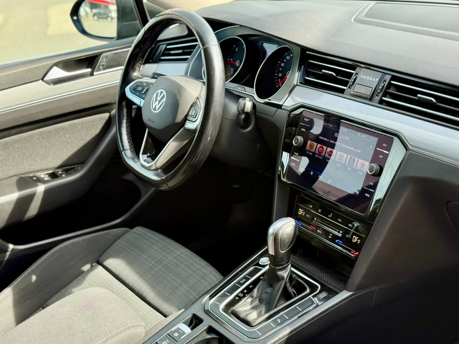 VW Passat 2.0 150 DSG , снимка 10 - Автомобили и джипове - 56429364
