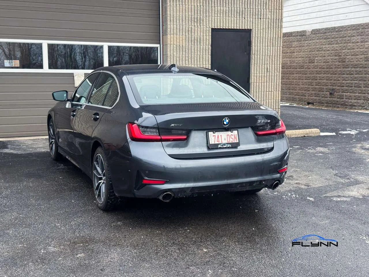 BMW 330 330e xDrive, снимка 13 - Автомобили и джипове - 56541117