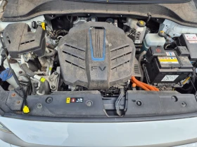 Hyundai Kona 64 kWh/ Premium/204кс/Hyundai-сертификат, снимка 16