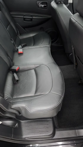 Nissan Qashqai Tekna 2.0 dCi 7места 4x4 Bose Aut Panorama Keyles , снимка 13