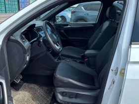 VW Tiguan * Comfortline R Line Black Edition* CARFAX* 2 КЛЮЧ, снимка 14