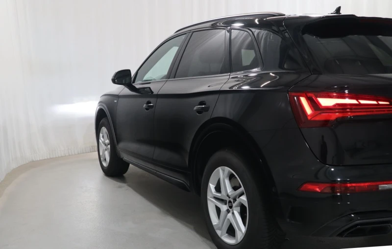 Audi Q5 40 TFSI/QUATTRO/S-LINE/360/HEAD UP/BLACK OPTIC/LED, снимка 6 - Автомобили и джипове - 48528175