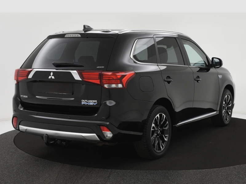 Mitsubishi Outlander Luxory, 2tv, дистроник, кожа, лайн, ТОП ТОП ТОП, снимка 4 - Автомобили и джипове - 48658405