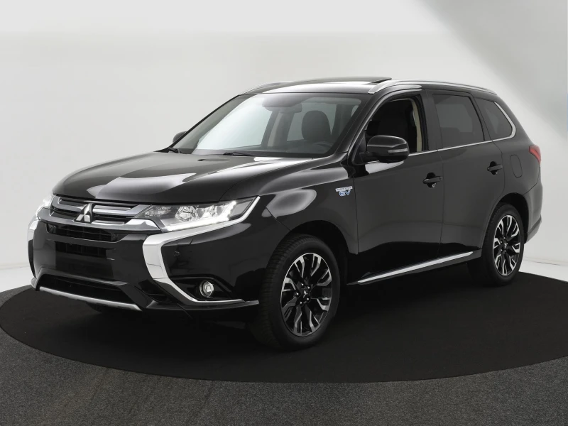 Mitsubishi Outlander Luxory, 2tv, дистроник, кожа, лайн, ТОП ТОП ТОП, снимка 1 - Автомобили и джипове - 48658405