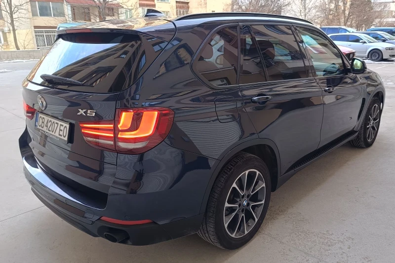 BMW X5 3.5i 360камера/Хедъп, снимка 4 - Автомобили и джипове - 49239816