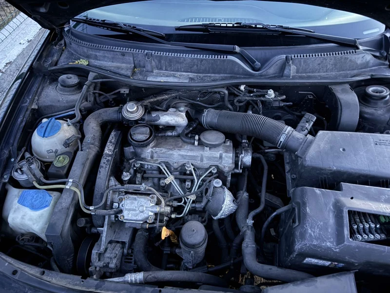 Seat Leon 1.9TDI 110hp Clima TipTop, снимка 10 - Автомобили и джипове - 52636912