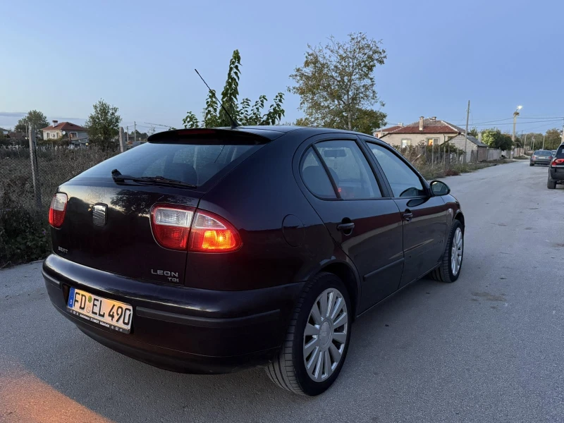 Seat Leon 1.9TDI 110hp Clima TipTop, снимка 4 - Автомобили и джипове - 52636912