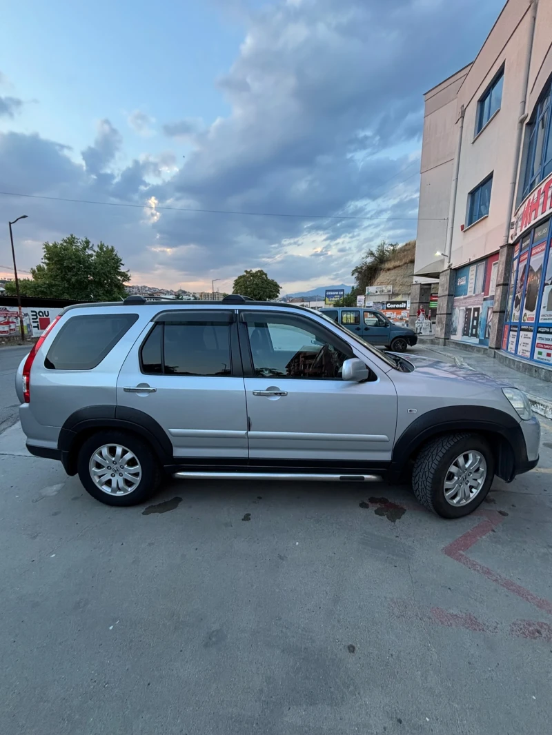 Honda Cr-v 2.2 CDTi Executive, снимка 4 - Автомобили и джипове - 52218168
