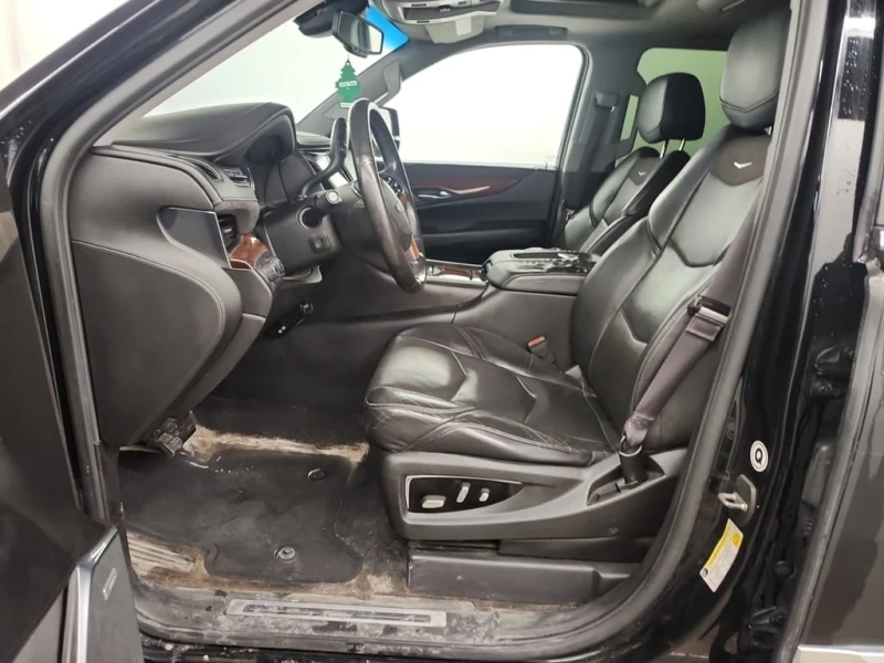 Cadillac Escalade * LUXURY COLLECTION * CARFAX * ЦЕНА ДО БГ, снимка 8 - Автомобили и джипове - 52996311