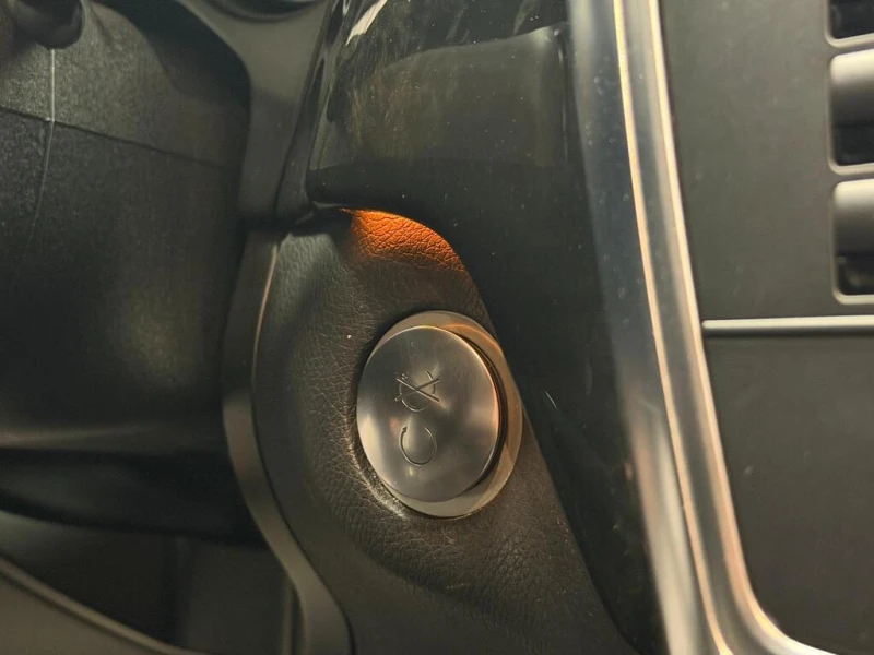 Mercedes-Benz ML 350 AMG* 4MATIC* Premium Audio* Keyless* КОЖА* ПОДГРЕВ, снимка 12 - Автомобили и джипове - 53487230