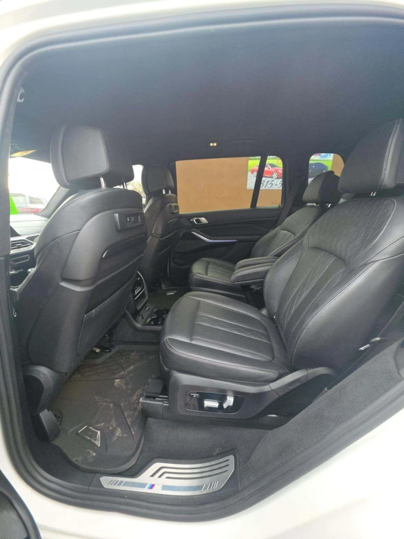 BMW X7 * M50i* XDRIVE* BUY NOW* ФИКС.ЦЕНА* , снимка 7 - Автомобили и джипове - 53518650