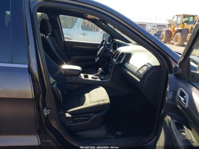 Jeep Grand cherokee 3.6* V6* 8ZF* ПОДГРЕВ* КАМЕРА* КЕЙЛЕС* LANE* ASSIS - изображение 9