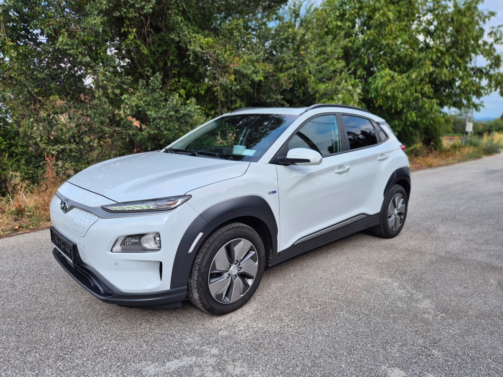 Hyundai Kona 64 kWh/ Premium/204кс/Hyundai-сертификат, снимка 1