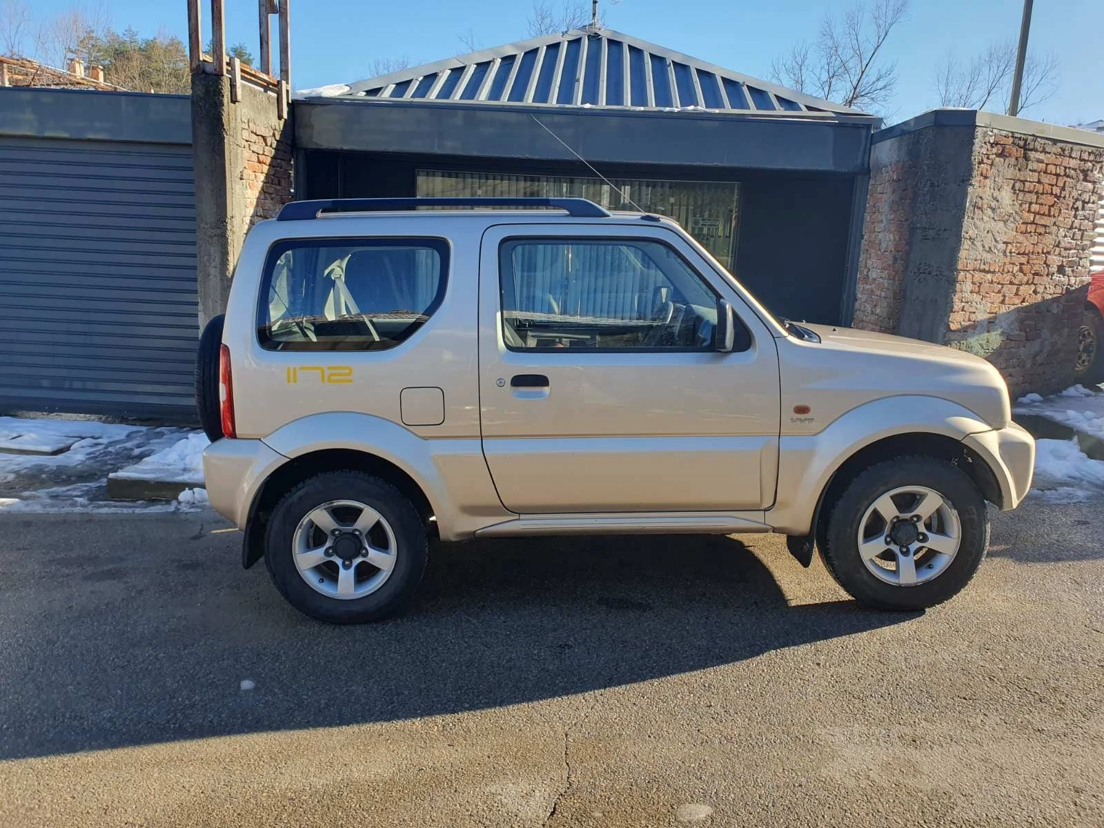 Suzuki Jimny 1,3 - изображение 2