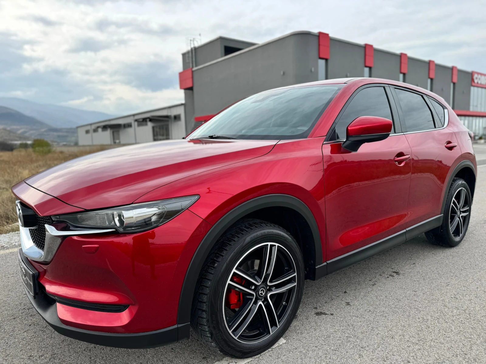Mazda CX-5 2.0 SKYACTIV / NAVIGATION / KEYLESS / EURO 6 - изображение 3