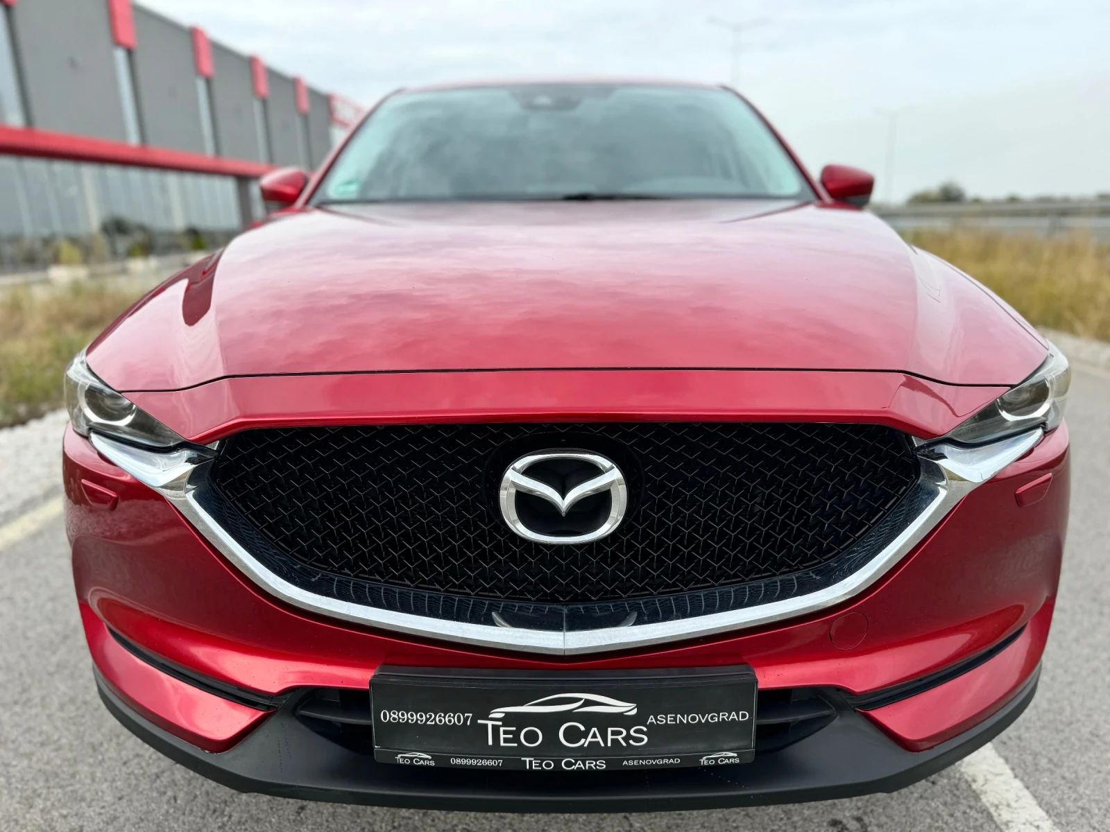 Mazda CX-5 2.0 SKYACTIV / NAVIGATION / KEYLESS / EURO 6 - изображение 2