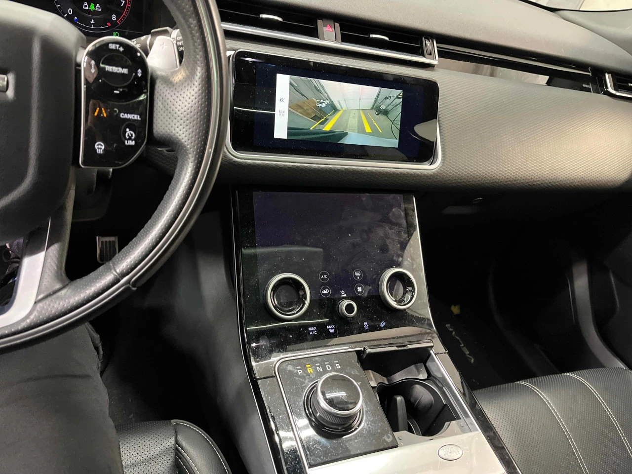 Land Rover Range Rover Velar CARFAX* АВТОФИНАНСИРАНЕ БЕЗ ПЪРВОНАЧАЛНА ВНОСКА - изображение 9