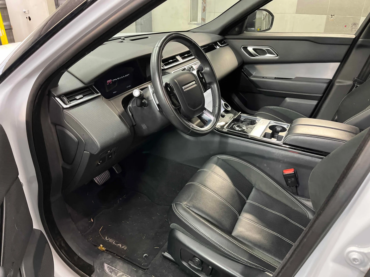 Land Rover Range Rover Velar CARFAX* АВТОФИНАНСИРАНЕ БЕЗ ПЪРВОНАЧАЛНА ВНОСКА - изображение 5