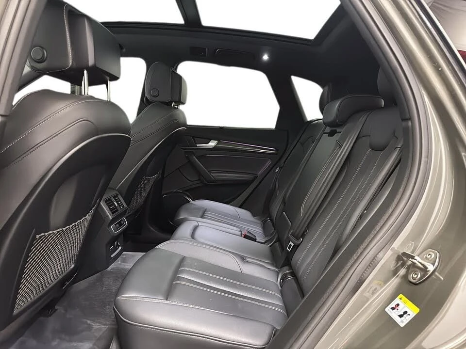 Audi SQ5 quattro* Premium* АвтоКредит* (ЦЕНА ДО БГ), снимка 12 - Автомобили и джипове - 54002004