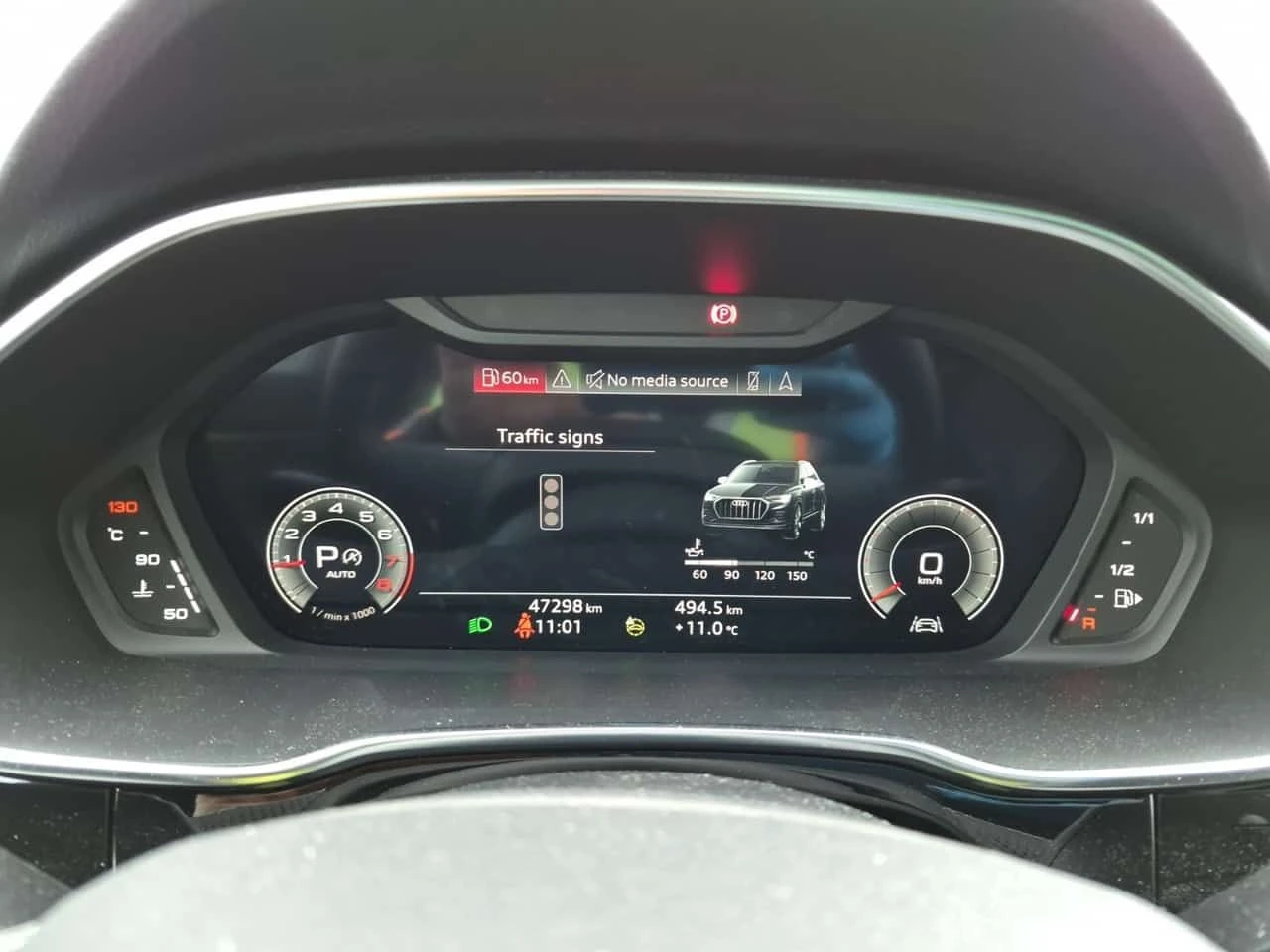 Audi Q3 TECHNIK| PANORAMA| ПОДГРЕВИ| ПАМЕТ| 2 КЛЮЧА, снимка 10 - Автомобили и джипове - 54369094