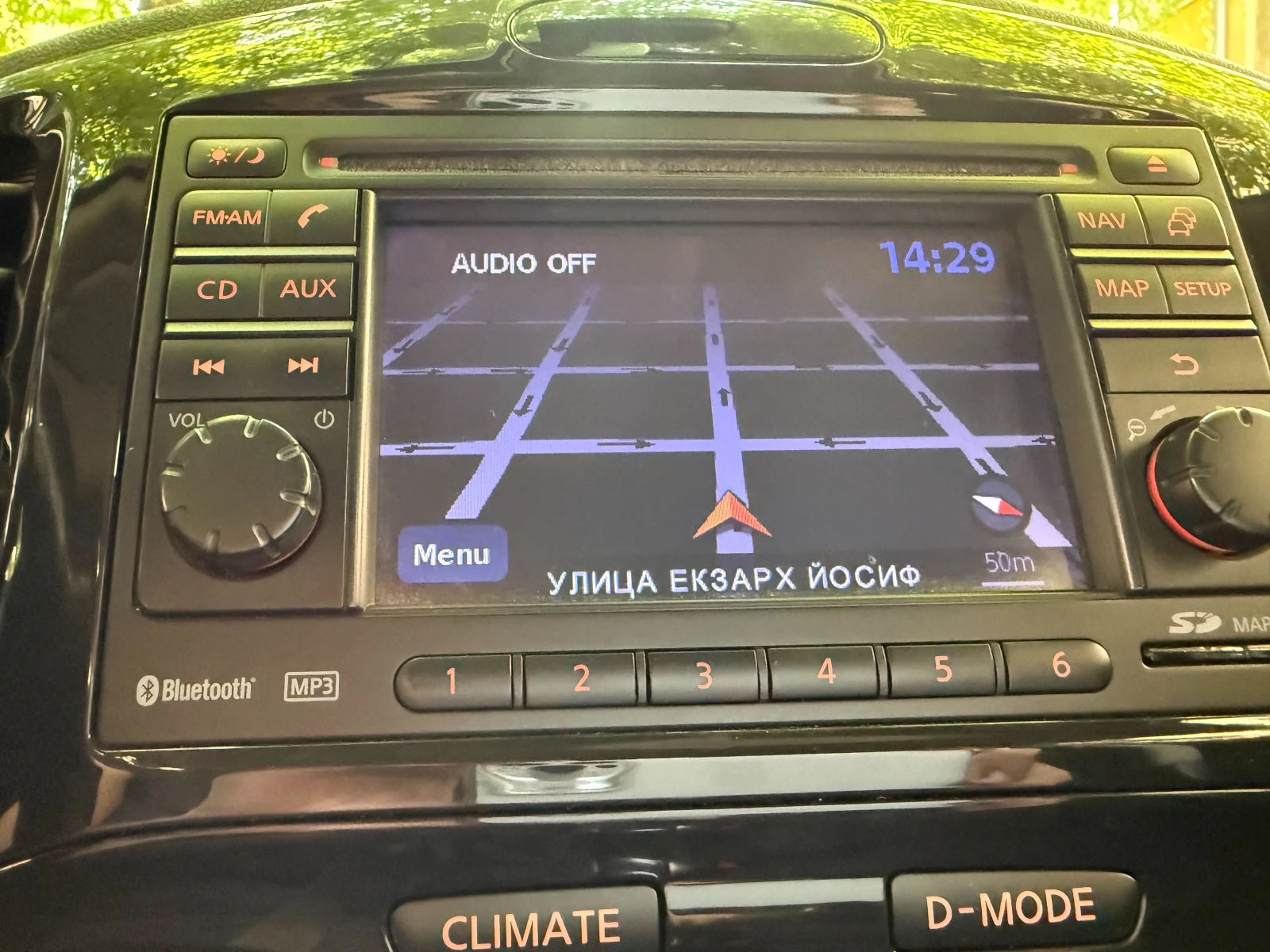 Nissan Juke, снимка 9 - Автомобили и джипове - 54500824