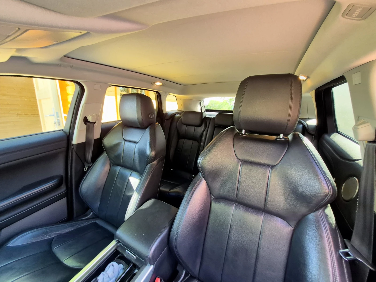 Land Rover Range Rover Evoque, снимка 7 - Автомобили и джипове - 54924280