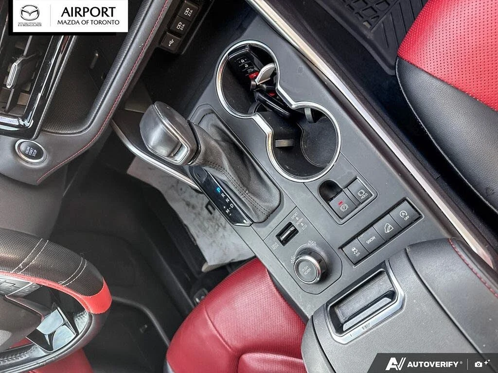 Toyota Highlander 3.5 XSE AWD * RED SPORT* , снимка 11 - Автомобили и джипове - 55798423