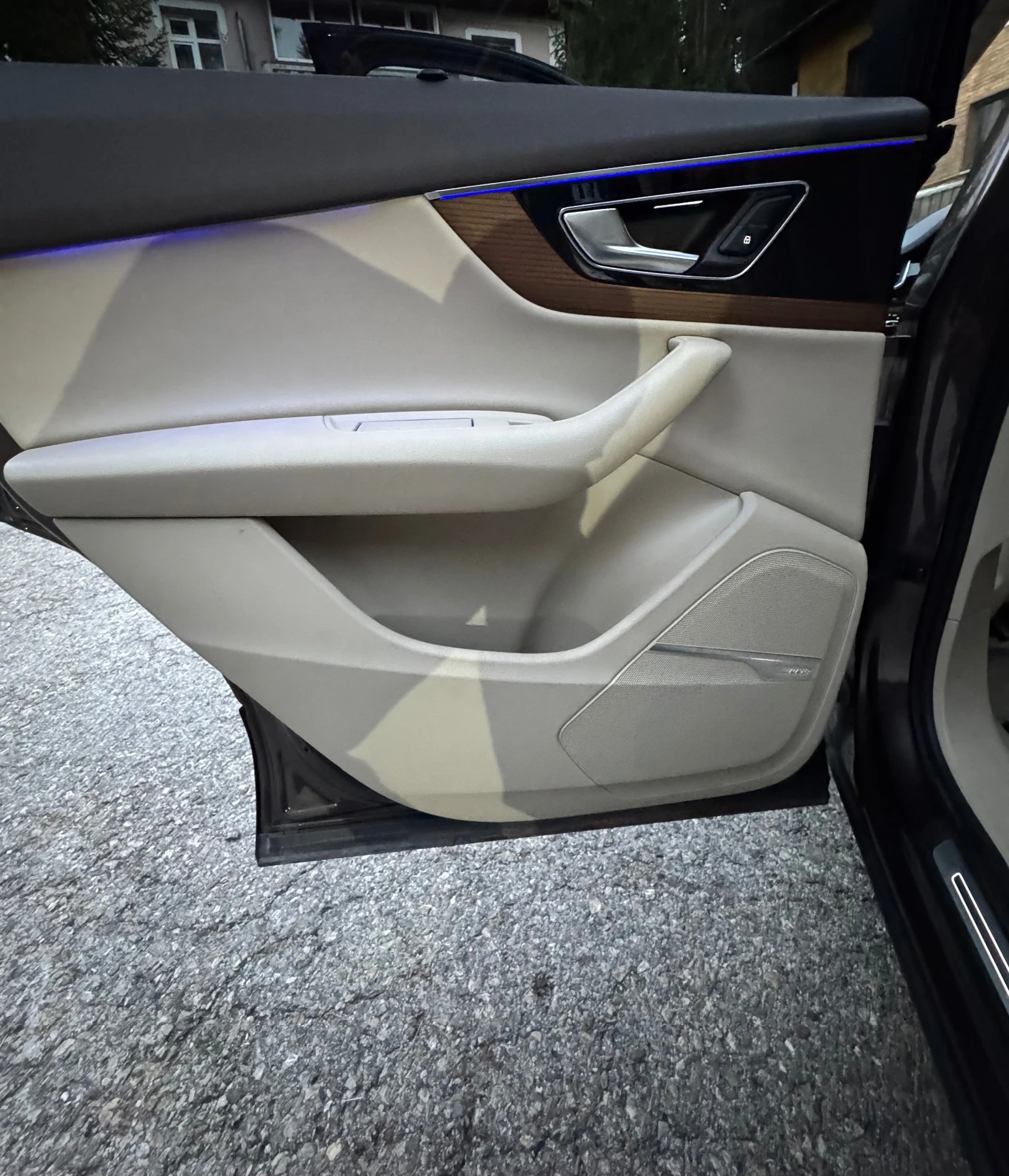 Audi Q7 Отлепено стъкло* , Проблем в климатика и навигация, снимка 12 - Автомобили и джипове - 56061218