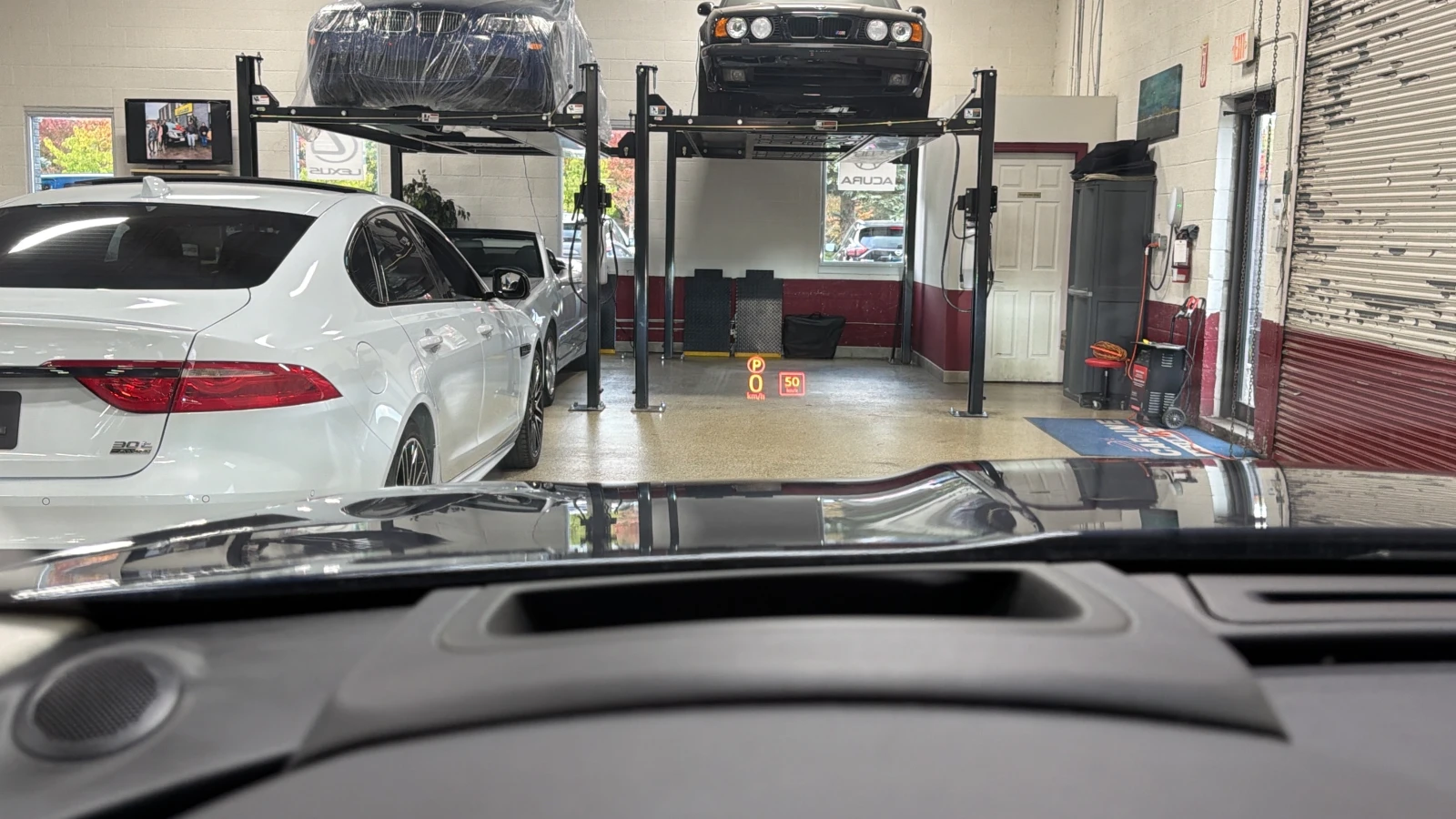Jaguar F-PACE AWD R-SPORT* FULL* �����* ���-��* ������ ����*  | Mobile.bg � ����������� 12