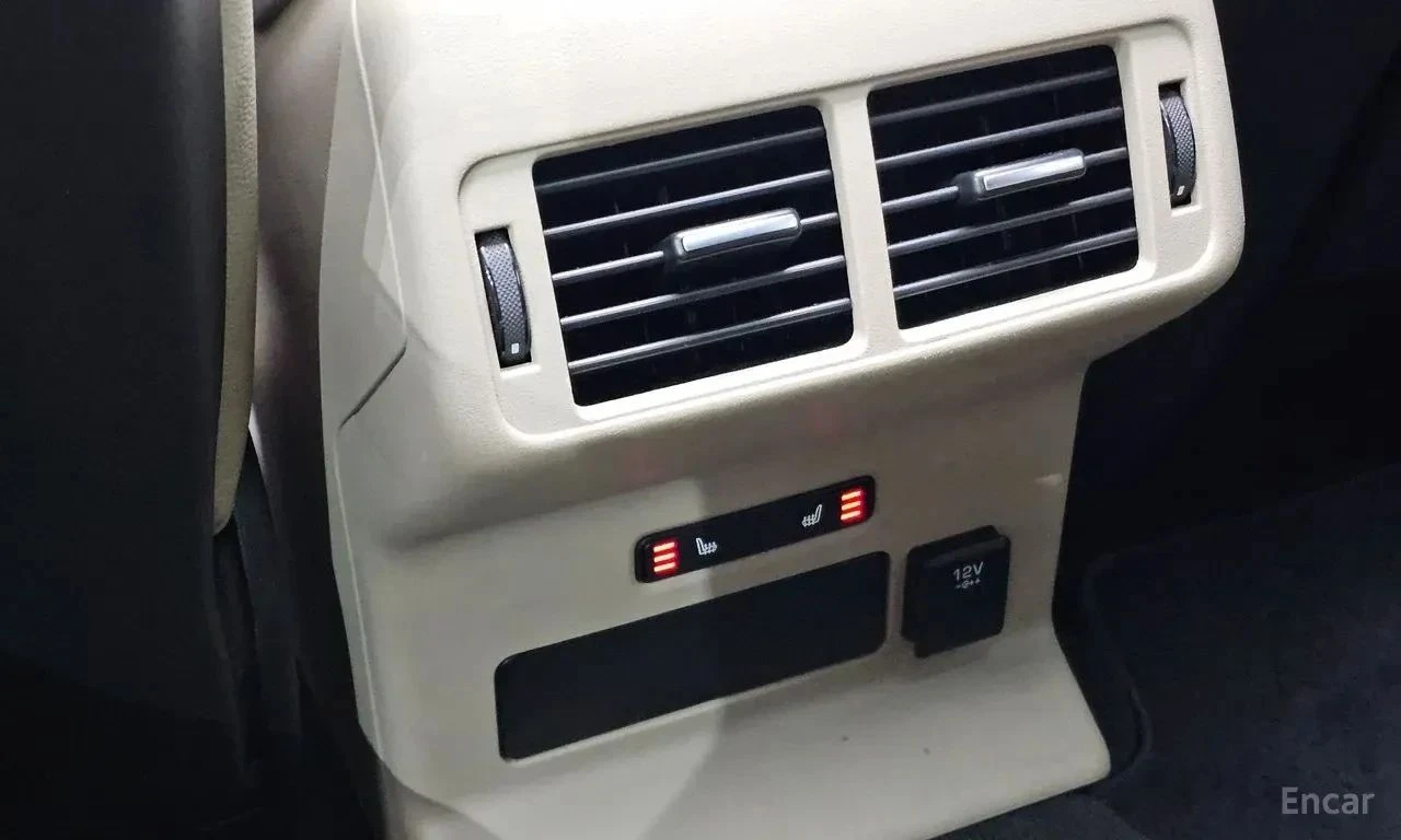 Land Rover Range Rover Velar, снимка 17 - Автомобили и джипове - 56727214