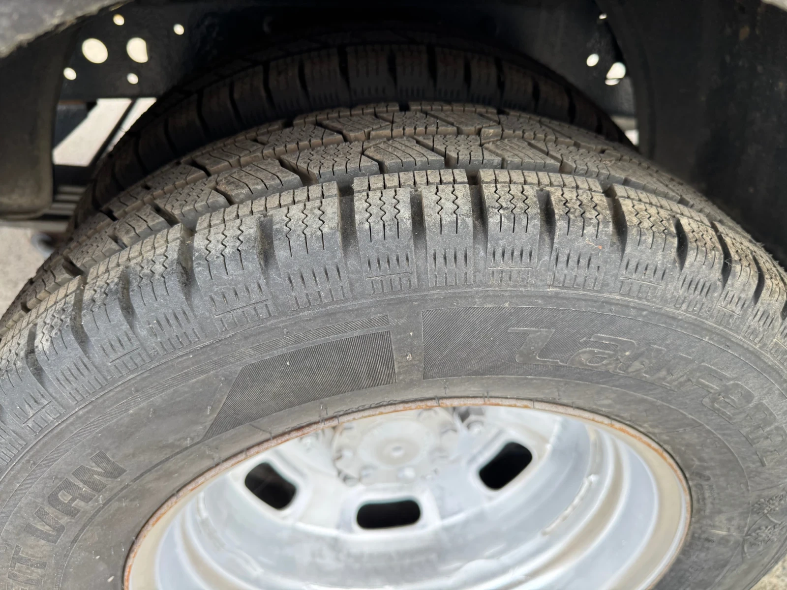 Iveco Daily 3.0HPI* 35C15* * 4.90   | Mobile.bg   11