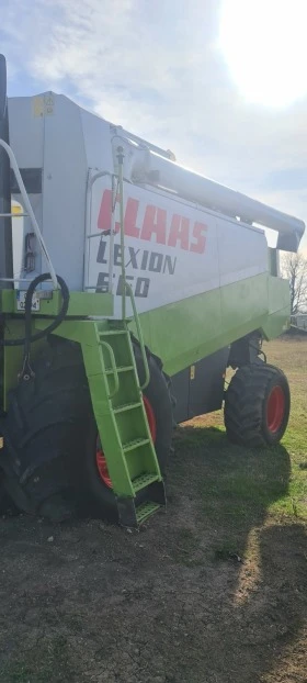 Комбайн Claas LEXION 460, снимка 2