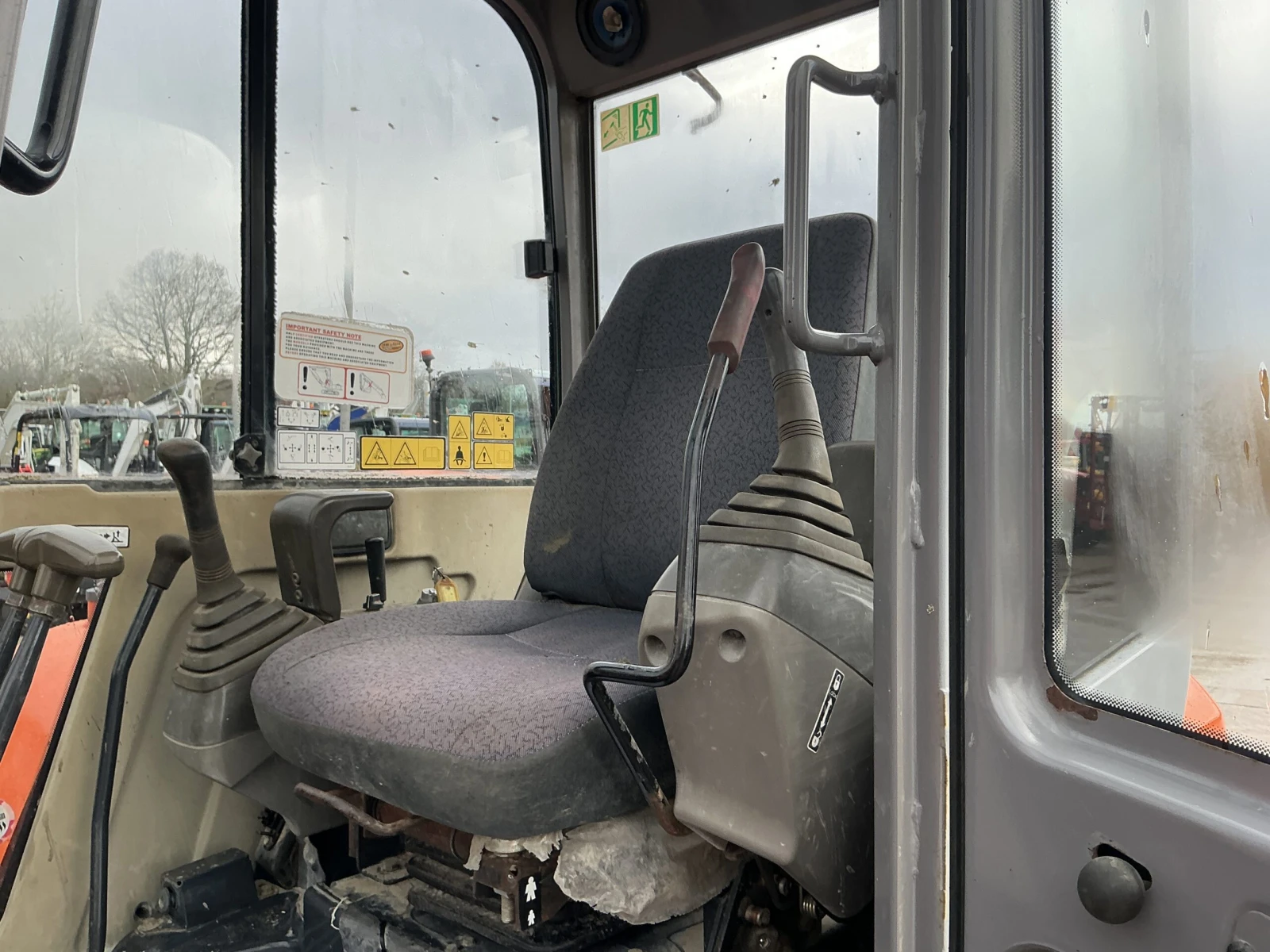 Багер Hitachi ZAXIS 50 CLR, снимка 5 - Индустриална техника - 53812483