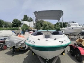 Лодка Bombardier Sea Doo, снимка 1 - Воден транспорт - 47512878